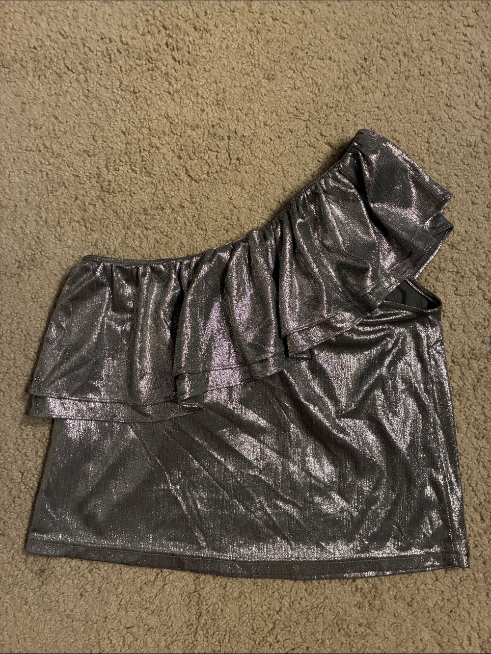 TCEC Silver Metallic One-Shoulder Ruffle Top Small - Picture 4 of 7